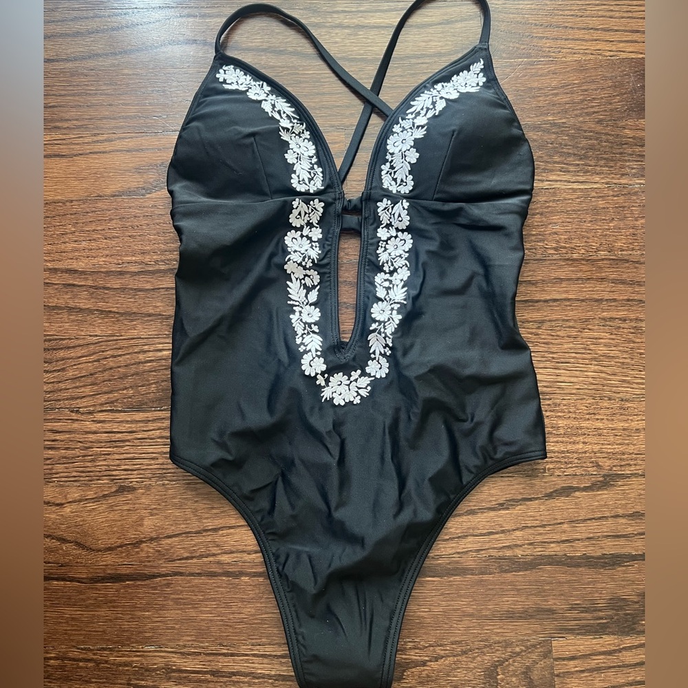 Abercrombie & Fitch one piece swimsuit